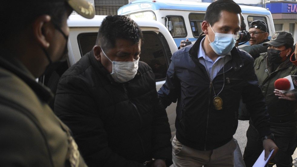 Por este caso, el exministro Juan Santos Cruz está detenido preventivamente. 