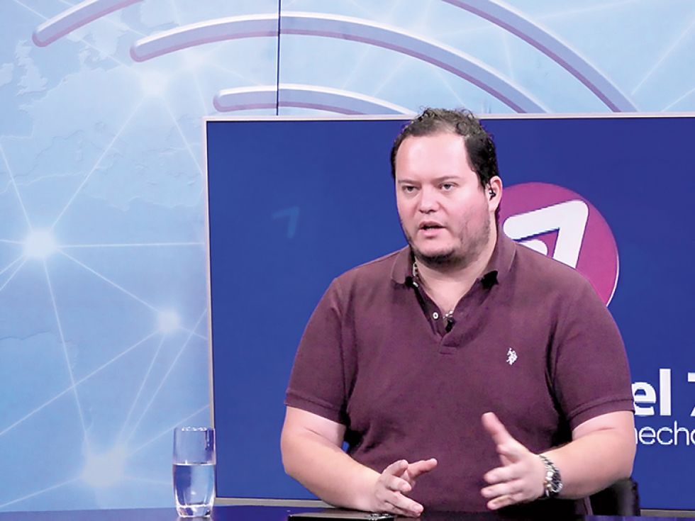 ENTREVISTA. El presidente de Yacimientos Petrolíferos Fiscales Bolivianos, Armin Dorgathen.