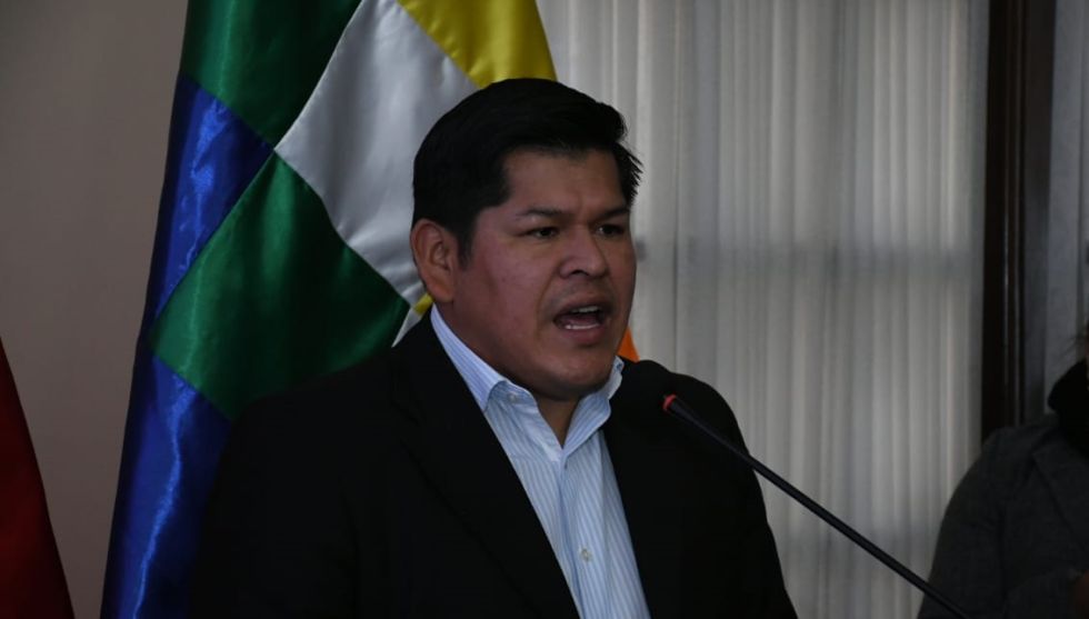 El viceministro de Sustancias Controladas, Jaime Mamani, ofreció este miércoles una conferencia de prensa.