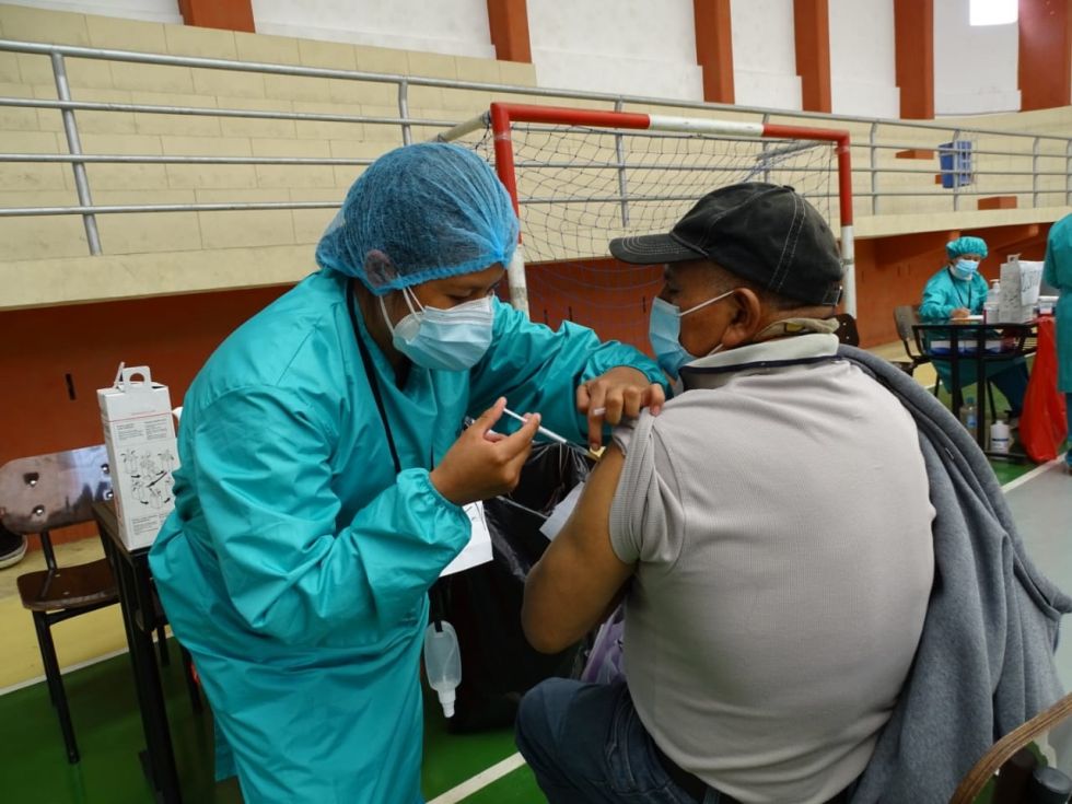 Chuquisaca ocupa el segundo lugar en coberturas de vacunación de terceras dosis
