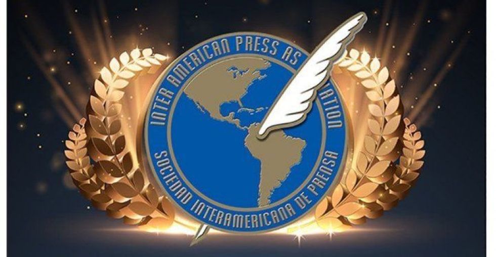 La SIP es una asociación de propietarios, editores y directores de diarios, periódicos y agencias informativas de América.