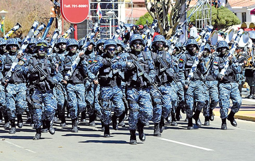 CELEBRACIÓN. En la Parada Militar en Tarija se espera la participación de 7.000 uniformados.