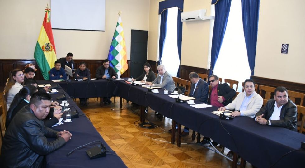 La reunión sobre elecciones judiciales en la Vicepresidencia.