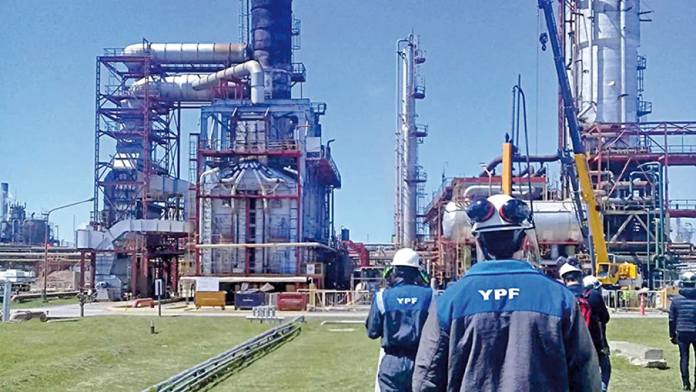 AUTORIZACIÓN. Las exportaciones en firme fueron autorizadas por la secretaría de Energía hasta abril de 2024.