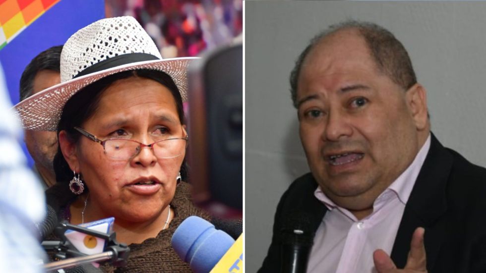 La ministra de Culturas, Sabina Orellana (i), y el exministro de Gobierno Carlos Romero.