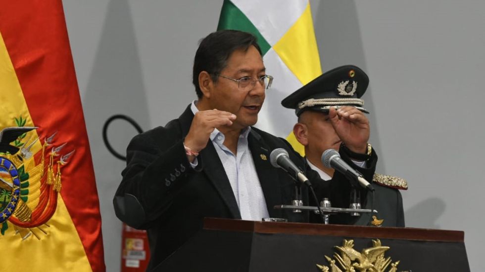 El presidente Luis Arce en el acto de promulgación de la Ley del PGE reformulado.
