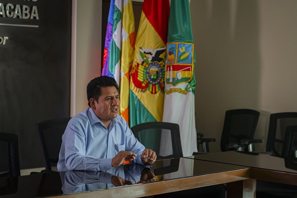 Pedro Gutierrez, Alcalde del GAM de Sacaba explica la importancia que tiene el trabajo de prevención de violencia en el municipio.