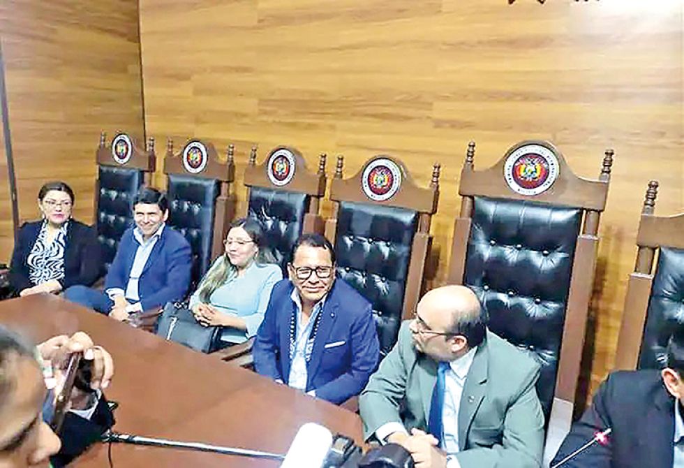 AUTORIDADES. Los magistrados del TCP que seguirán en el cargo el próximo año, tras cumplir seis años de mandato este 31 de diciembre.