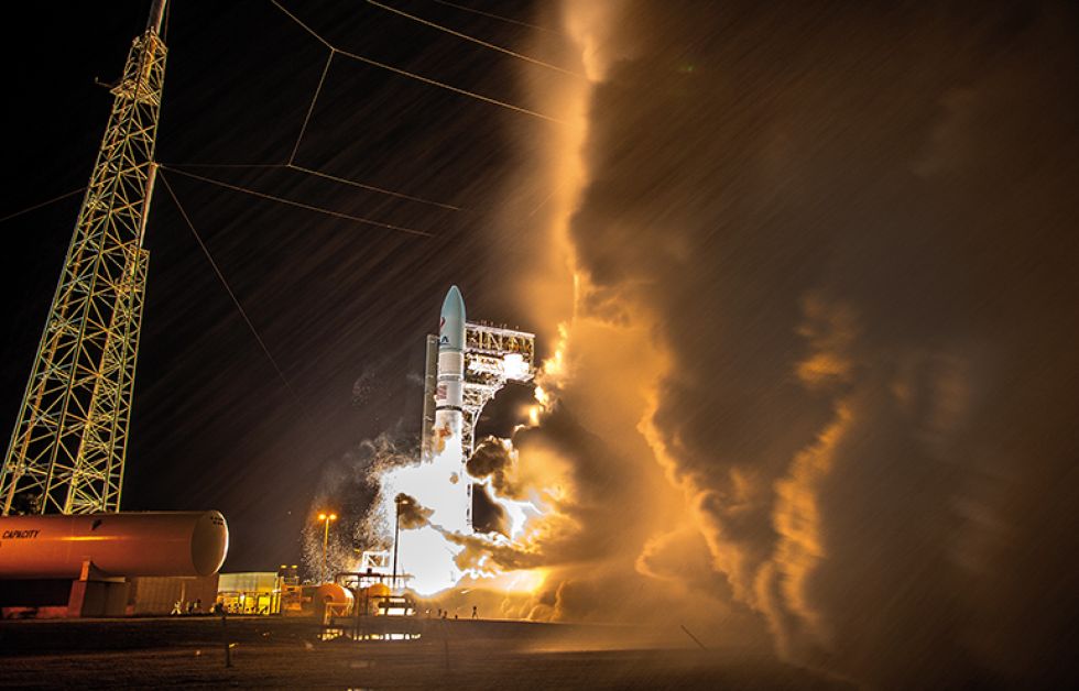 NASA Este martes se lanzó el cohete Vulcan Centaur a la Luna para estudiar la exosfera lunar.