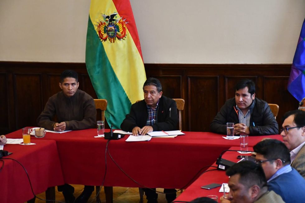El diálogo legislativo sobre las elecciones judiciales en la Vicepresidencia.
