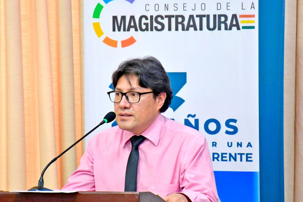 POSICIÓN. El presidente del Consejo de la Magistratura en una conferencia de prensa anterior.