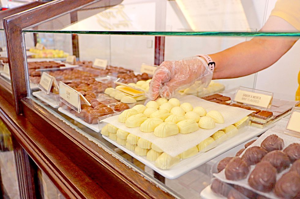 ¿Cuánto producen y venden las chocolateras?