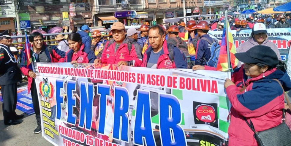Personal de aseo del país exige derechos laborales