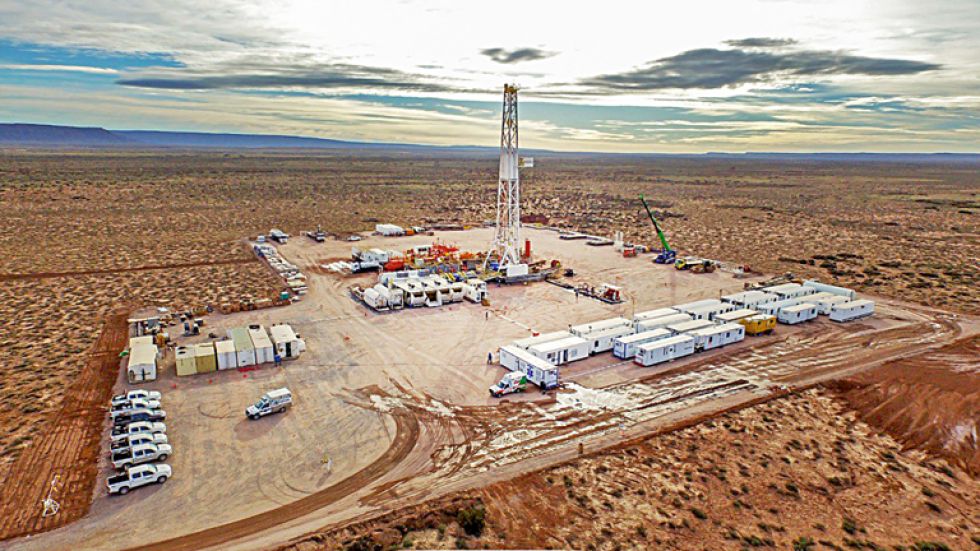 ARGENTINA. El campo de Vaca Muerta tiene una de las reservas de petróleo y gas más grandes del mundo y sus proyecciones son alentadoras.