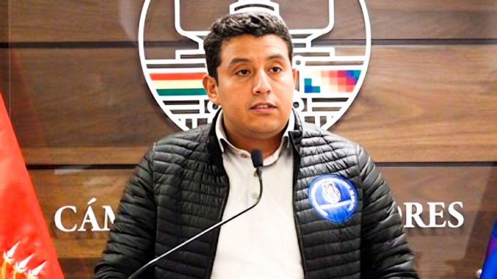 El senador del Movimiento Al Socialismo (MAS) Miguel Rejas emitió este martes un pronunciamiento.