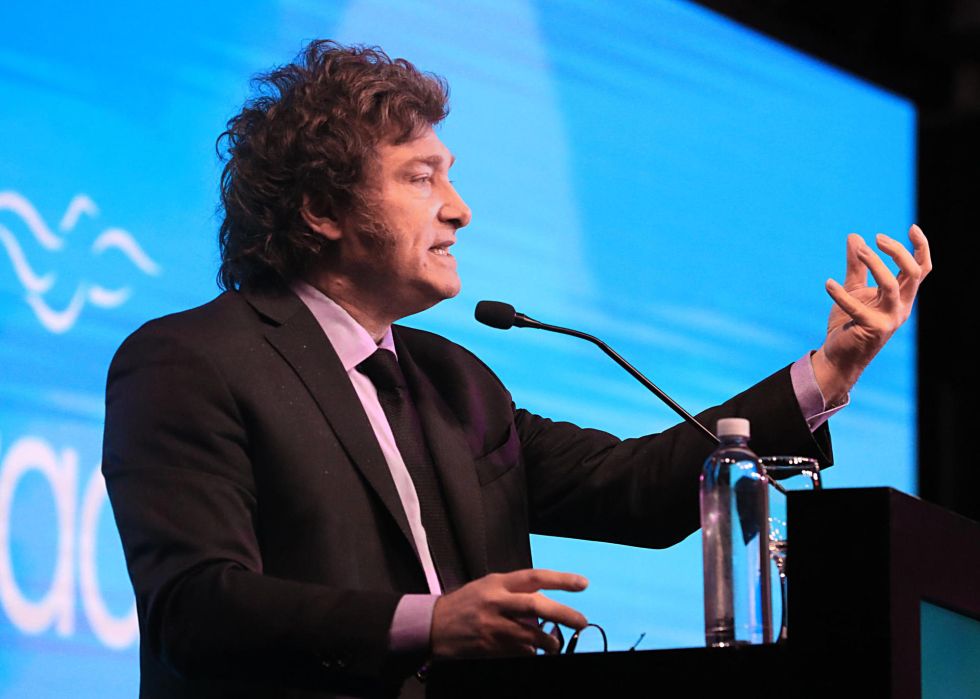 Milei defiende que su ajuste es "para reconstruir el país destruido" por el peronismo
