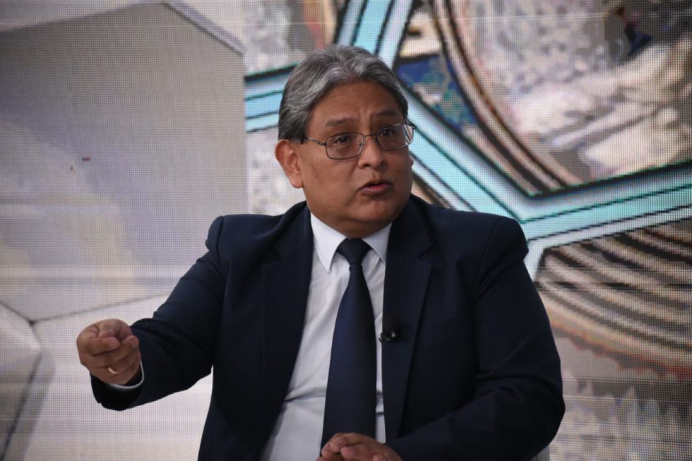 l presidente del Banco Central de Bolivia (BCB), Edwin Rojas, este domingo, en Bolivia tv.
