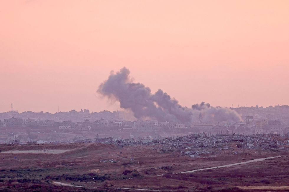 ATAQUES. Alrededor de un millón de gazatíes han huido en las últimas tres semanas de Rafah.