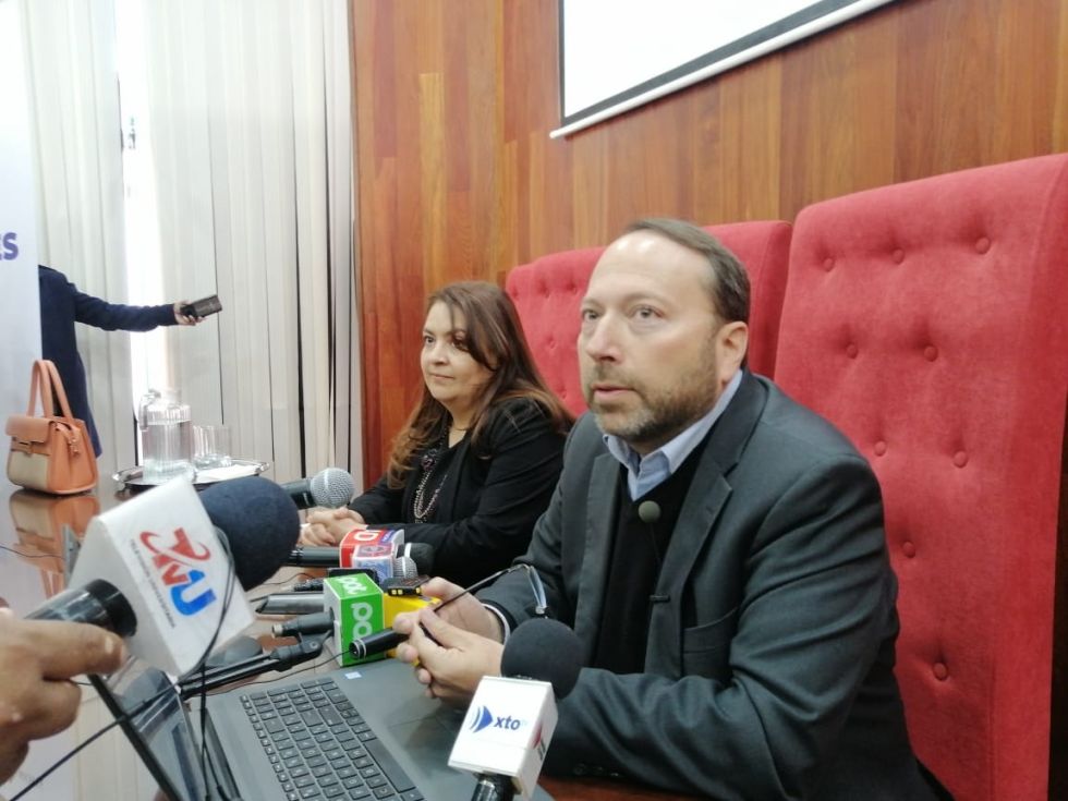 SUCRE. Diego Pérez Cueto, director del BCB, en conferencia de prensa en la Casa de la Libertad.