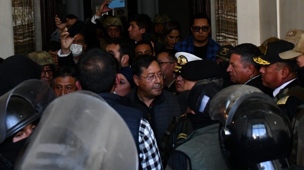 El presidente Luis Arce durante los movimientos irregulares en el Palacio Quemado.