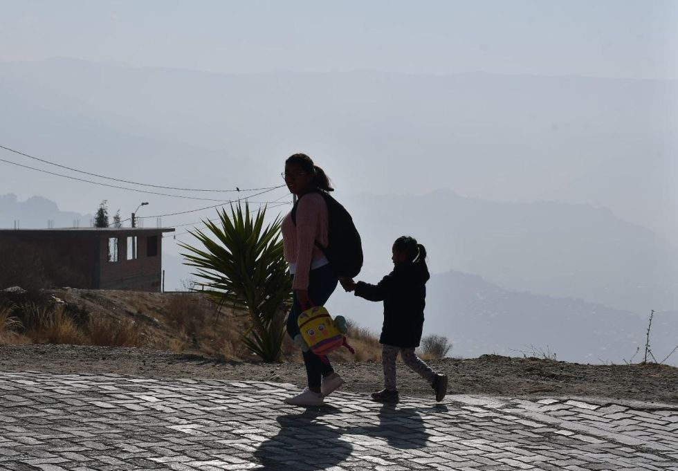 La Paz, Pando y Beni sufren por la humareda; Defensa Civil dice que ...