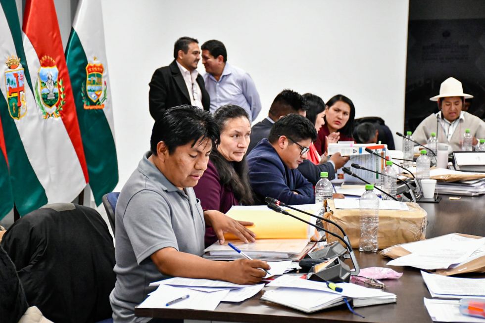 La Comisión Mixta de Justicia Plural revisó los requisitos de los postulantes al Fiscal General.