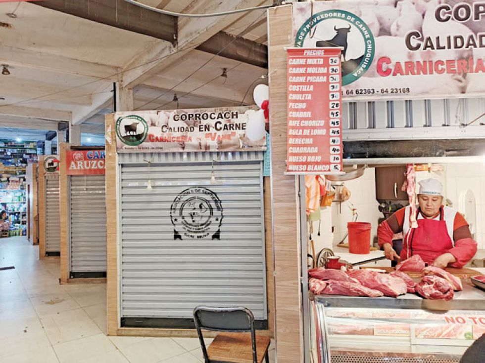 HUELGA. Se estima que los puestos de venta de carne en el mercado Central acaten el paro nacional.