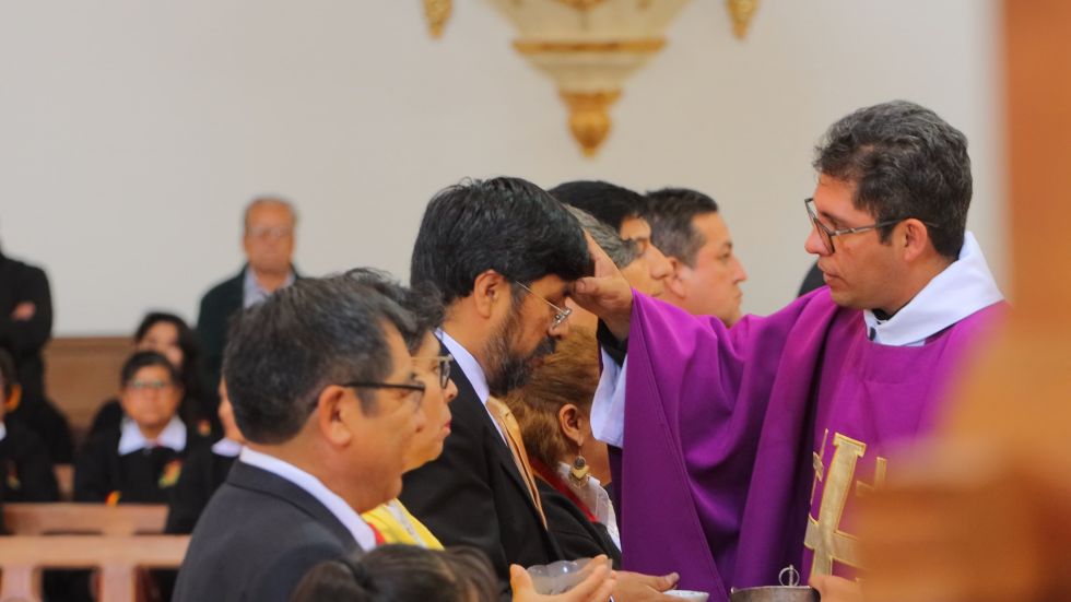 Este miércoles se celebran eucaristías que marcan el inicio de la Cuaresma.