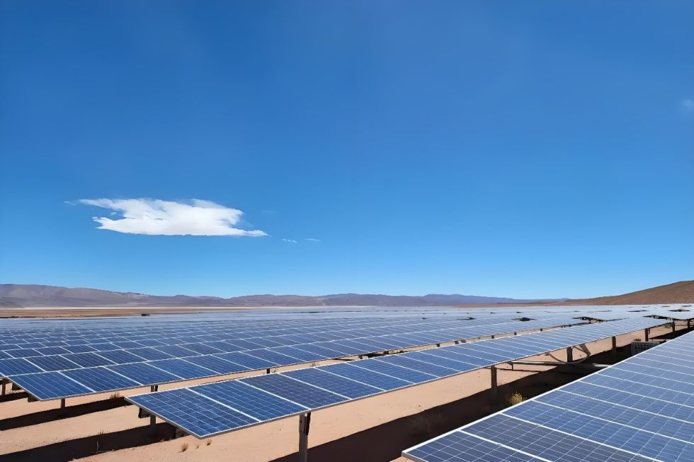 El desarrollo constante de la industria verde de China está proporcionando un apoyo clave para la transformación energética global.