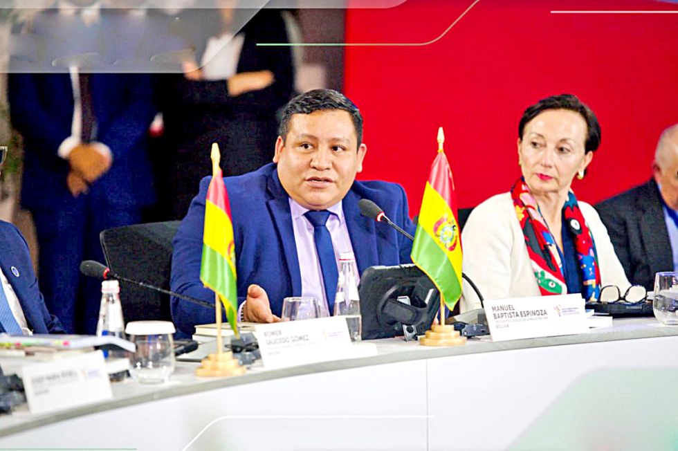 DOMINICANA. El Presidente del Consejo de la Magistratura durante su participación en la Cumbre.