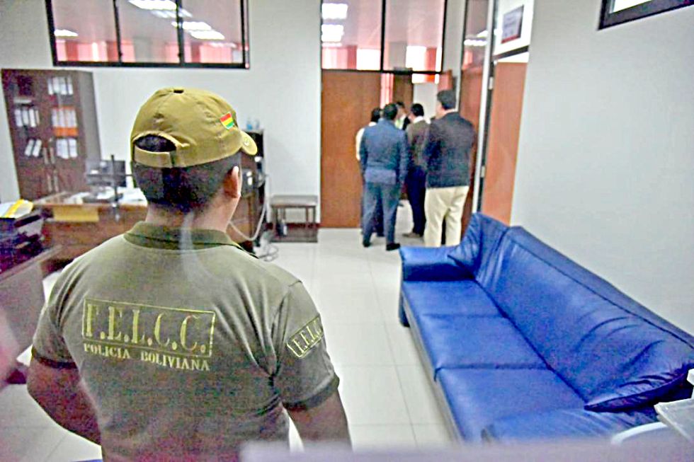 SUCRE. El Ministerio Público procedió al allanamiento de las oficinas de la DGAF, en abril.