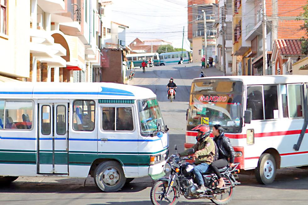medida. Un bloqueo del transporte chuquisaqueño de agosto del año pasado, también por la escasez de combustibles.