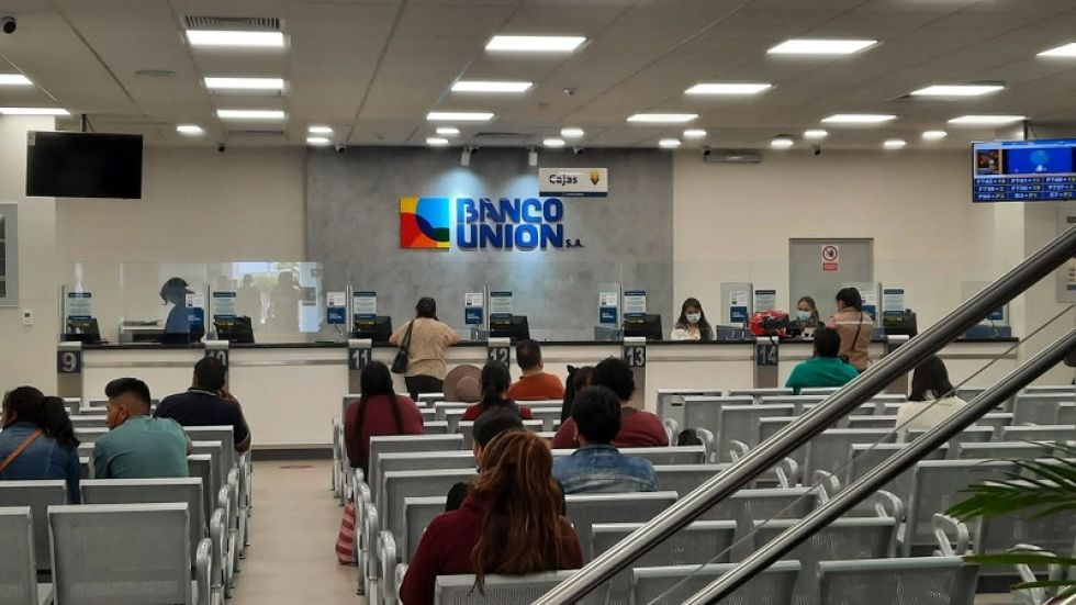 ALCANCE. La medida aplica para prestatarios con dificultades comprobadas para cumplir pagos.