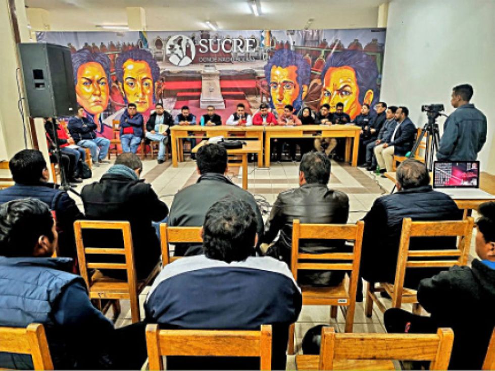 DIÁLOGO. Las negociaciones entre la Alcaldía y la dirigencia del transporte no prosperaron.