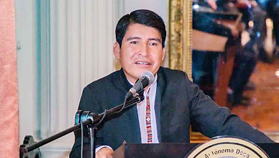 CONVALECIENTE. El Gobernador de Chuquisaca está en terapia intensiva desde el jueves 19.
