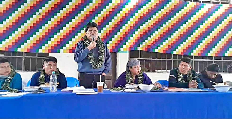 DISCURSO. Morales, durante el ampliado de la central intercultural Tacuaral, ayer.