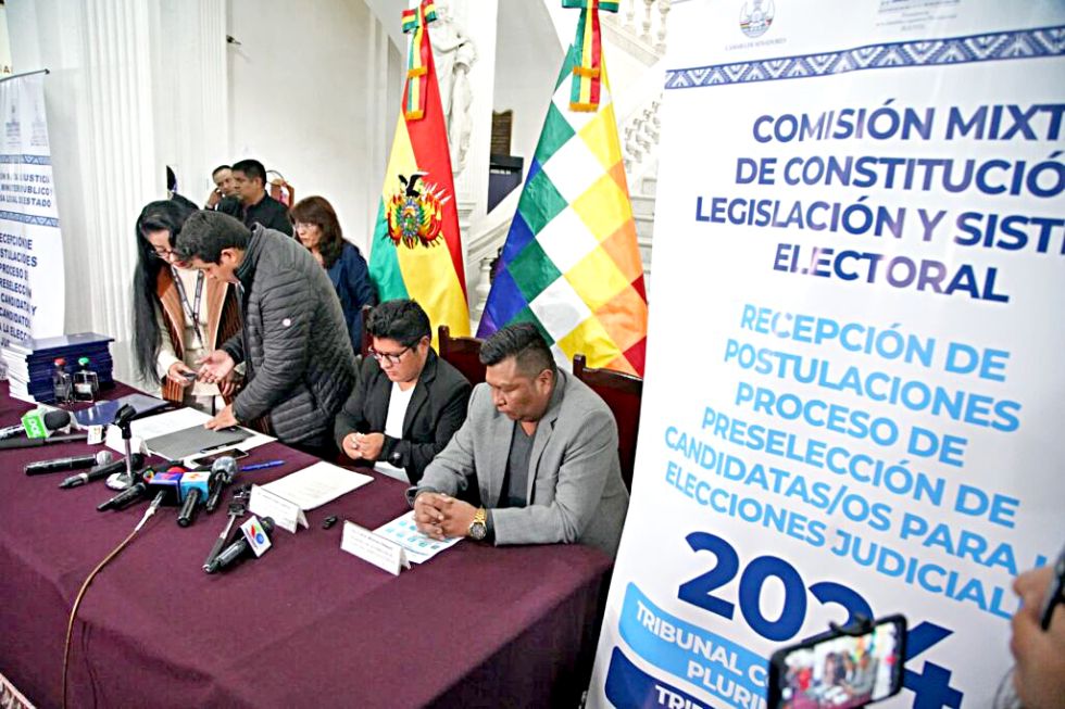 ELECCIONES. El proceso de preselección estaba a cargo de la Comisión Mixta del Legislativo.