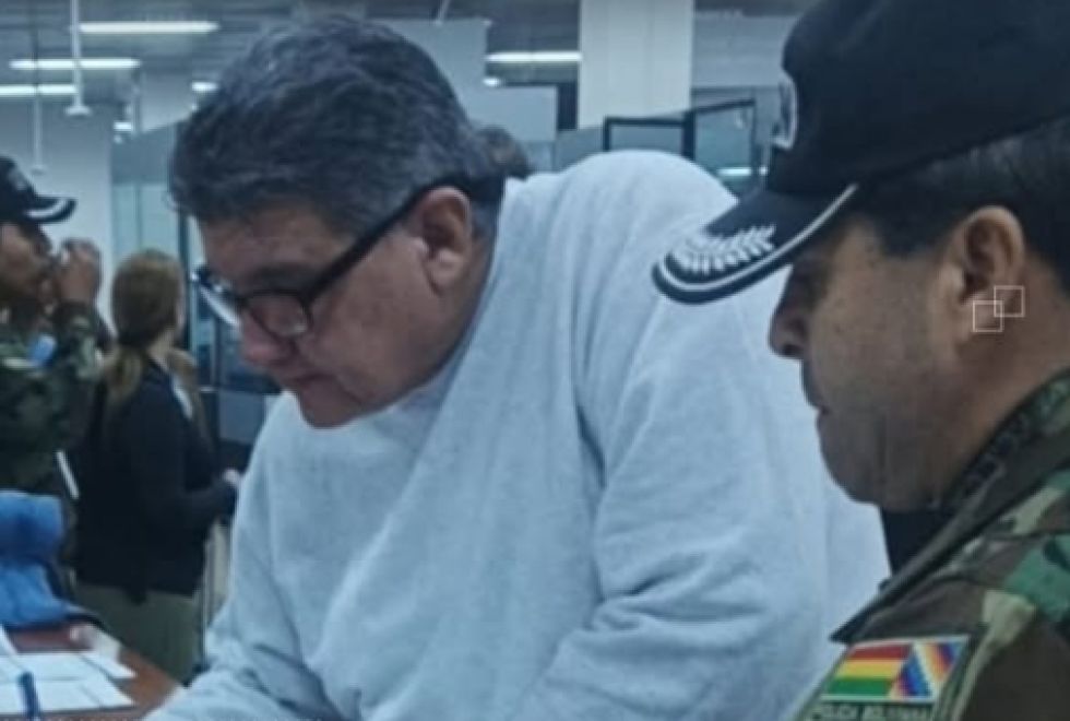 La Interpol confirmó que Banzer fue expulsado del territorio estadounidense por sus presuntos vínculos con redes internacionales del narcotráfico.