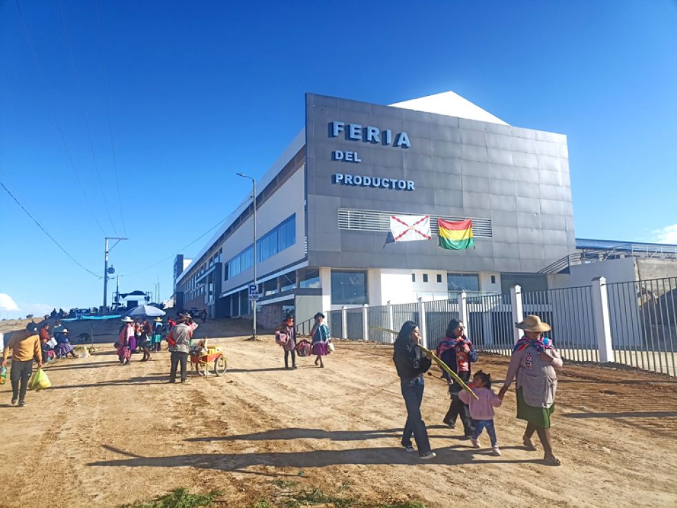 OBRA. El nuevo centro de abasto está ubicado en la comunidad La Esperanza del D-6.