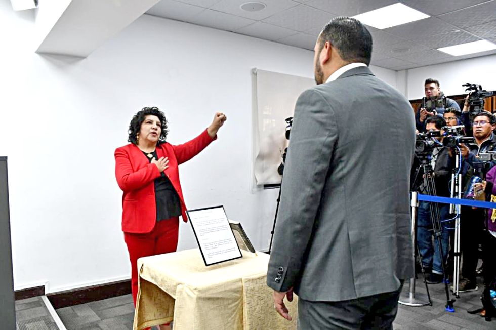 LA PAZ. La viceministra Carola Arraya cuando era posesionada en el cargo en junio de este año.
