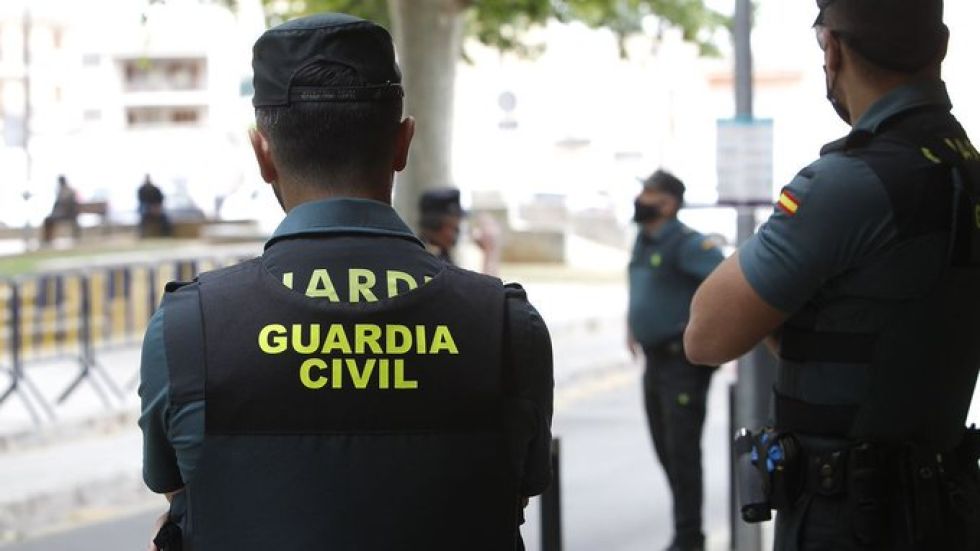 La Guardia Civil española atendió y reportó el caso en la provincia de Pontevedra.