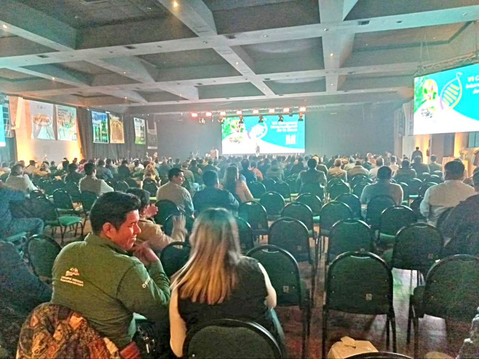 EVENTO. Una imagen del VI Congreso Internacional de la Soya, que se desarrolló en Santa Cruz.