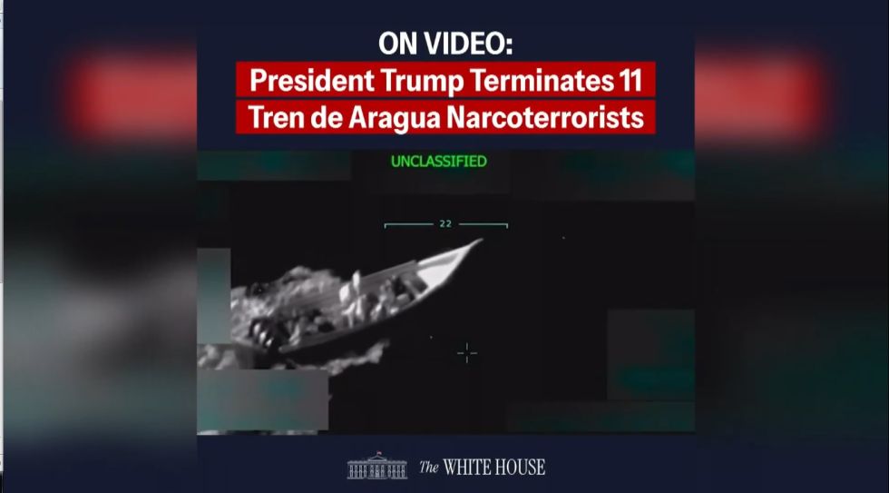 Las imágenes del operativo contra el narcotráfico divulgadas por Donald Trump.