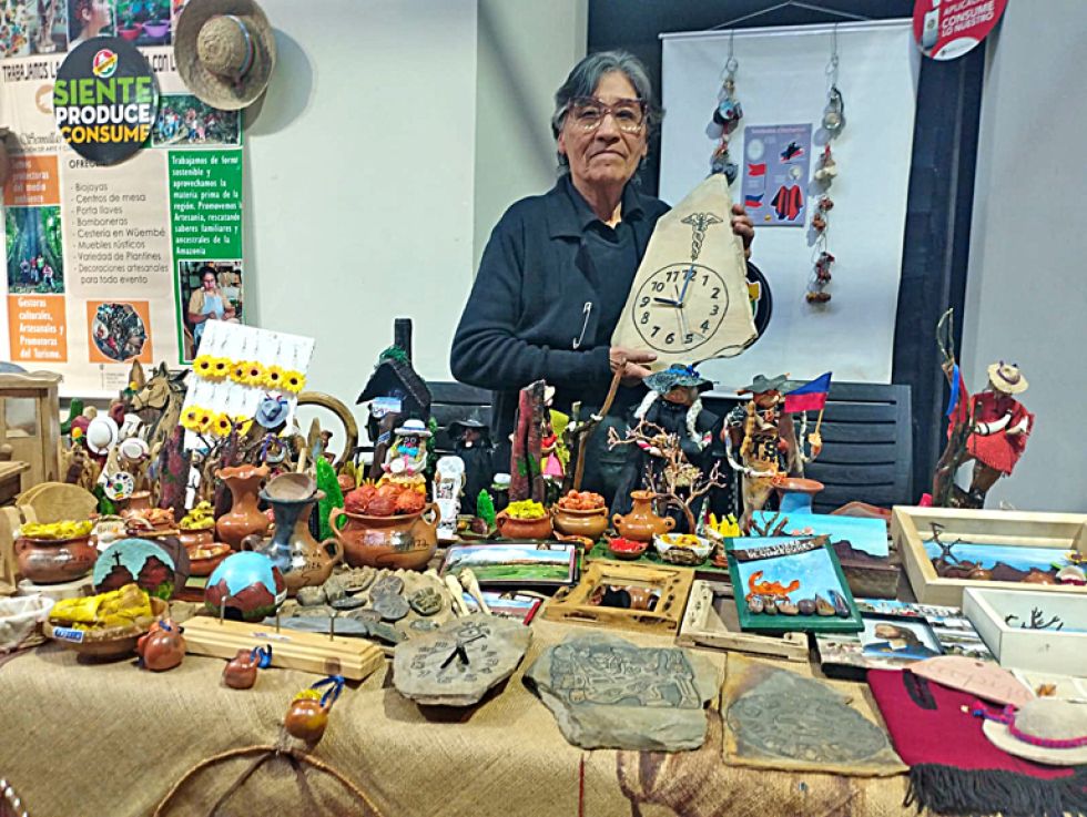 FERIA. Una artesana de Tupiza.