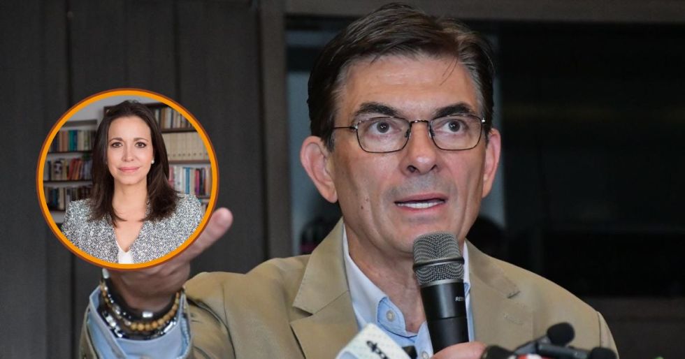 Asimismo, la venezolana felicitó al pueblo boliviano por la masiva y cívica participación en la jornada electoral.