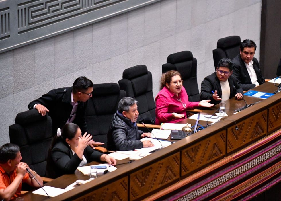 La Asamblea Legislativa Plurinacional aplaza el tratamiento de la elección del Contralor o Contralora General.