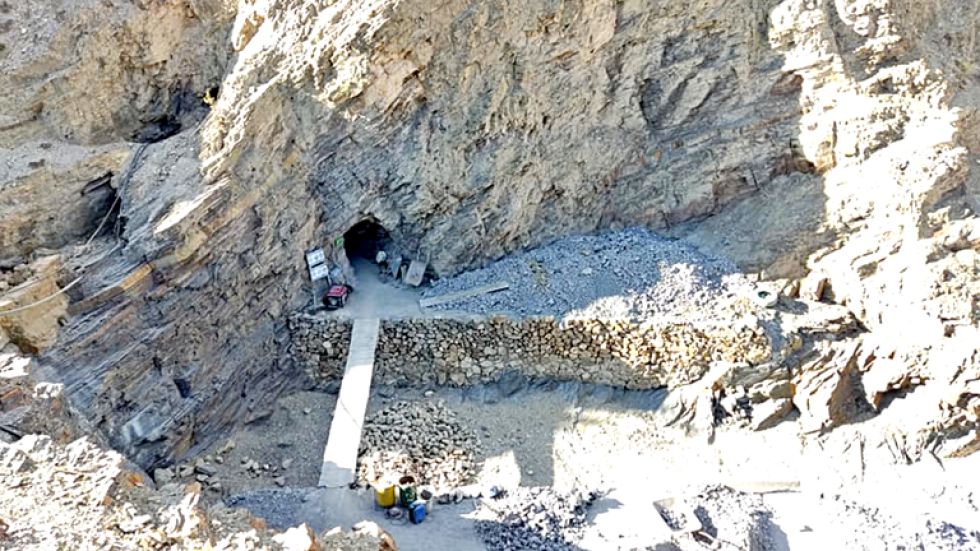 CHUQUISACA. Una bocamina en la región de los Cintis, donde se produce principalmente zinc, plata y plomo.