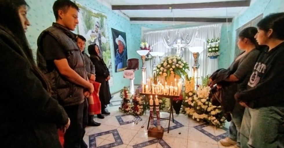 Este domingo, familiares, amigos y compañeros despidieron entre lágrimas a Paul Ricardo Nina.