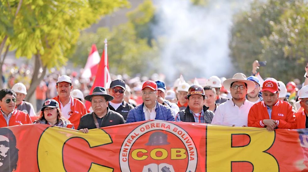 Legitimidad perdida de la COB y oportunismo