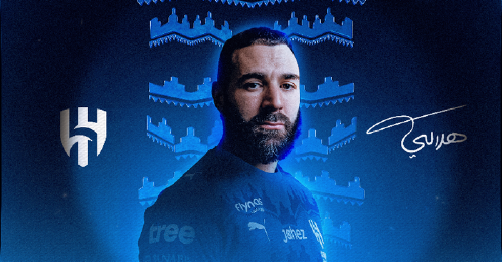 La presentación de Karim Benzema como nuevo jugador del Al-Hilal. 